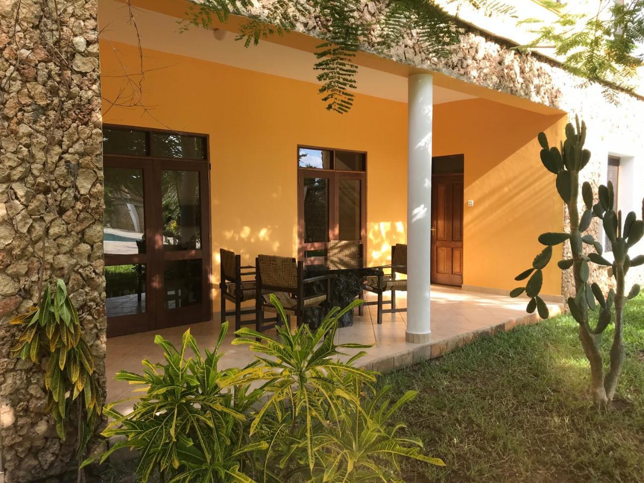 Flametree Beach Homes Playa de Diani Exterior foto